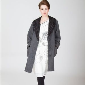 Classic Embroidered Herringbone Coat Style 9293